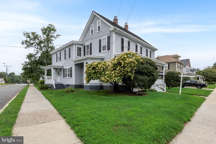 Property Photo:  50 Union Street  NJ 08055 