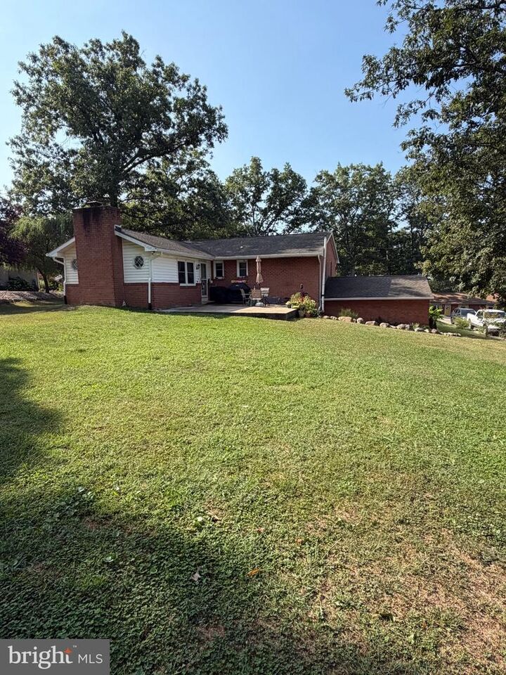 Property Photo:  14111 Royal Oak Drive SW  MD 21502 