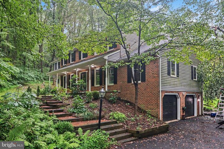 Property Photo: 332 Laurel Drive PA 17406