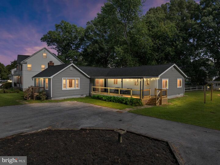 Property Photo:  1221 Bast Lane  MD 20764 
