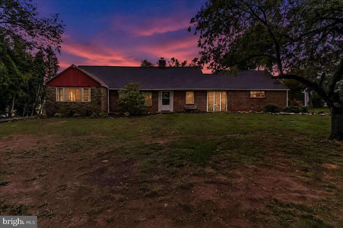 Property Photo: 140 W 7th Avenue PA 19426