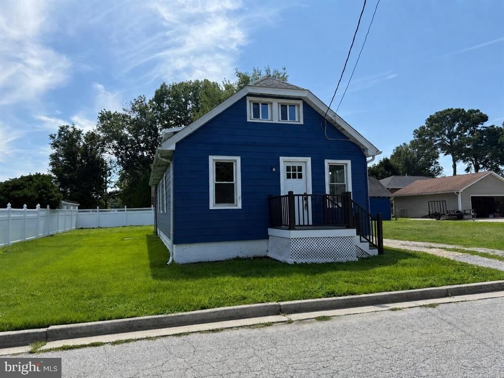 Property Photo:  109 Georgia Road  NJ 08070 
