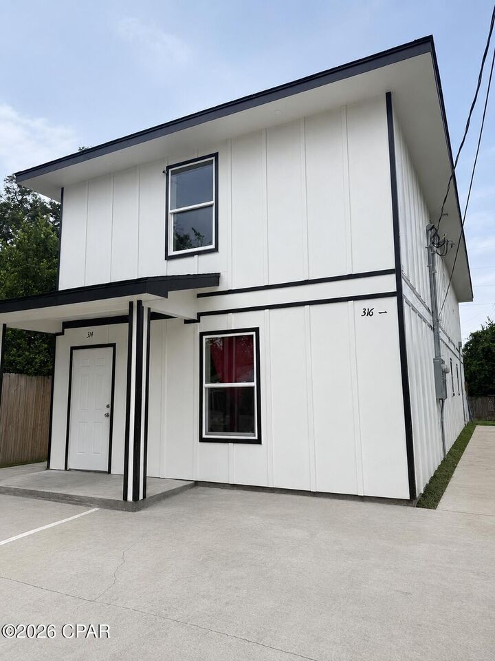 Property Photo:  314 & 316 Bayou Avenue  FL 32401 