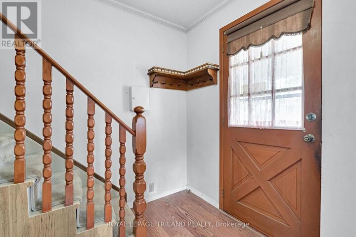 Property Photo: 15 Antrim Street ON N5P 1S2