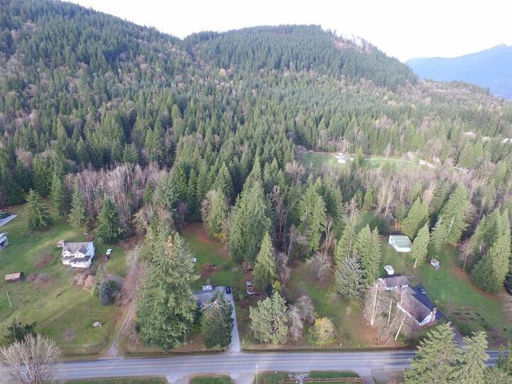 Property Photo:  33875 Richards Avenue  BC V2V 7E3 