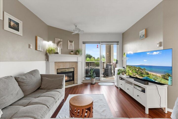 Property Photo:  9165 Broadway Street 305  BC V2P 7Z8 