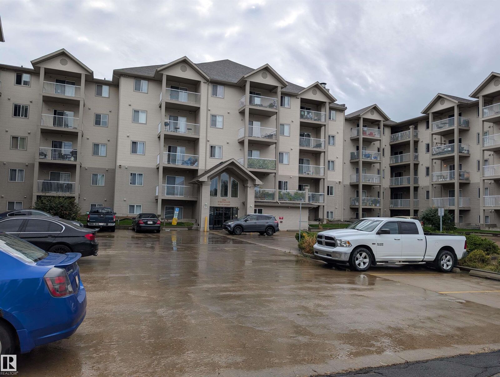 Property Photo:  7511 171 Street NW 427  AB T5T 6S7 
