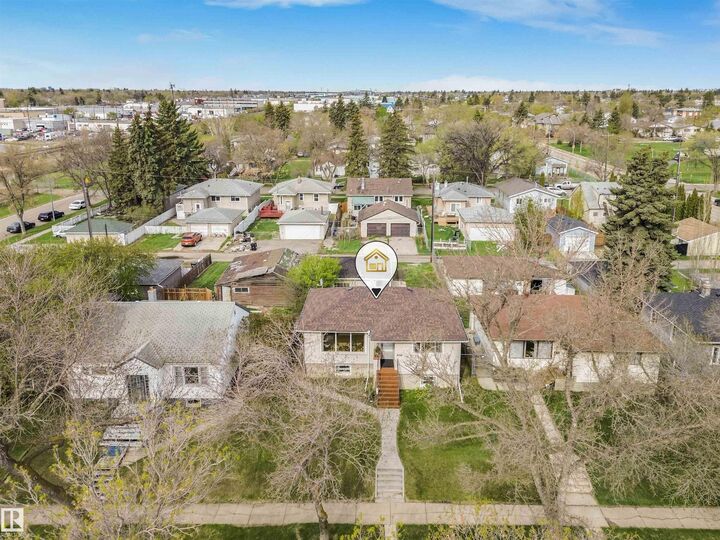 Property Photo:  12614 69 Street NW  AB T5C 0G8 