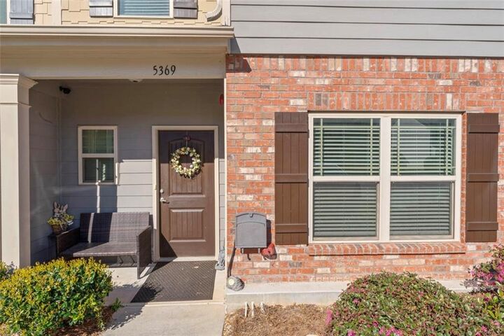 Property Photo:  5369 Creekview Way  GA 30260 