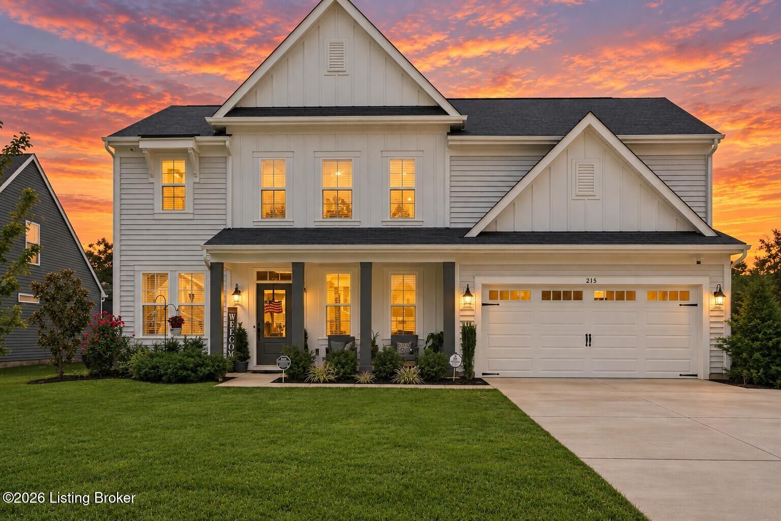 Property Photo: 215 Stargaze Dr KY 40165