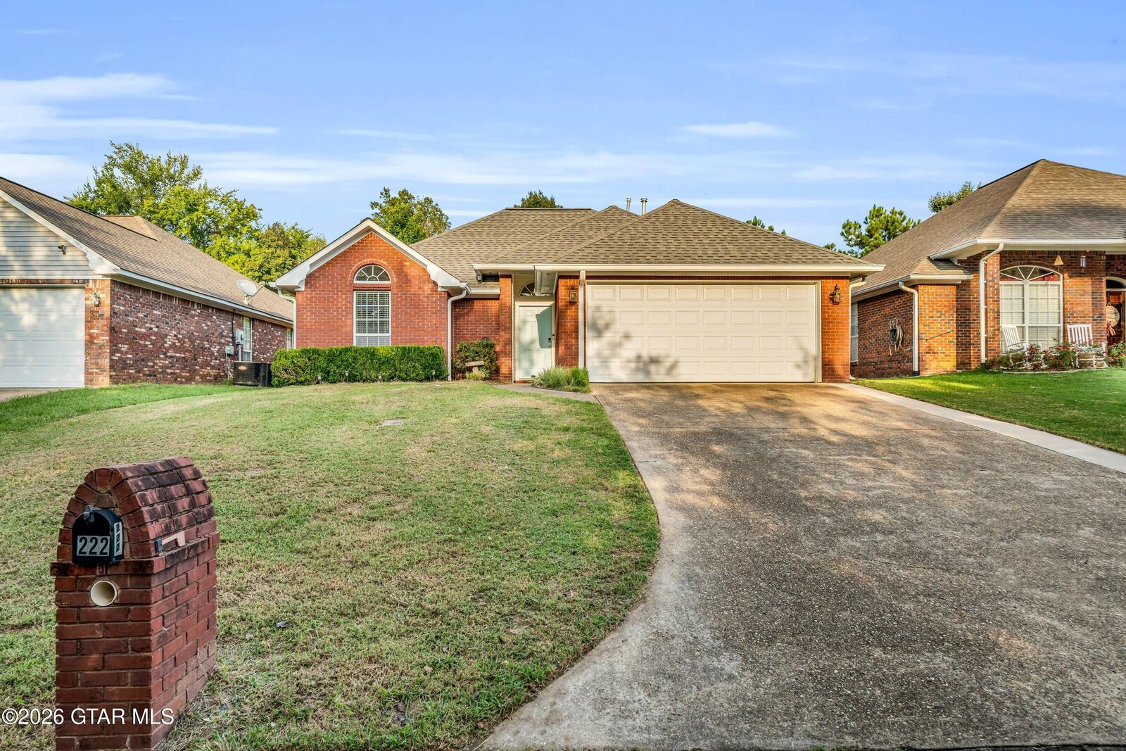Property Photo: 222 Crossgate Street MS 39759