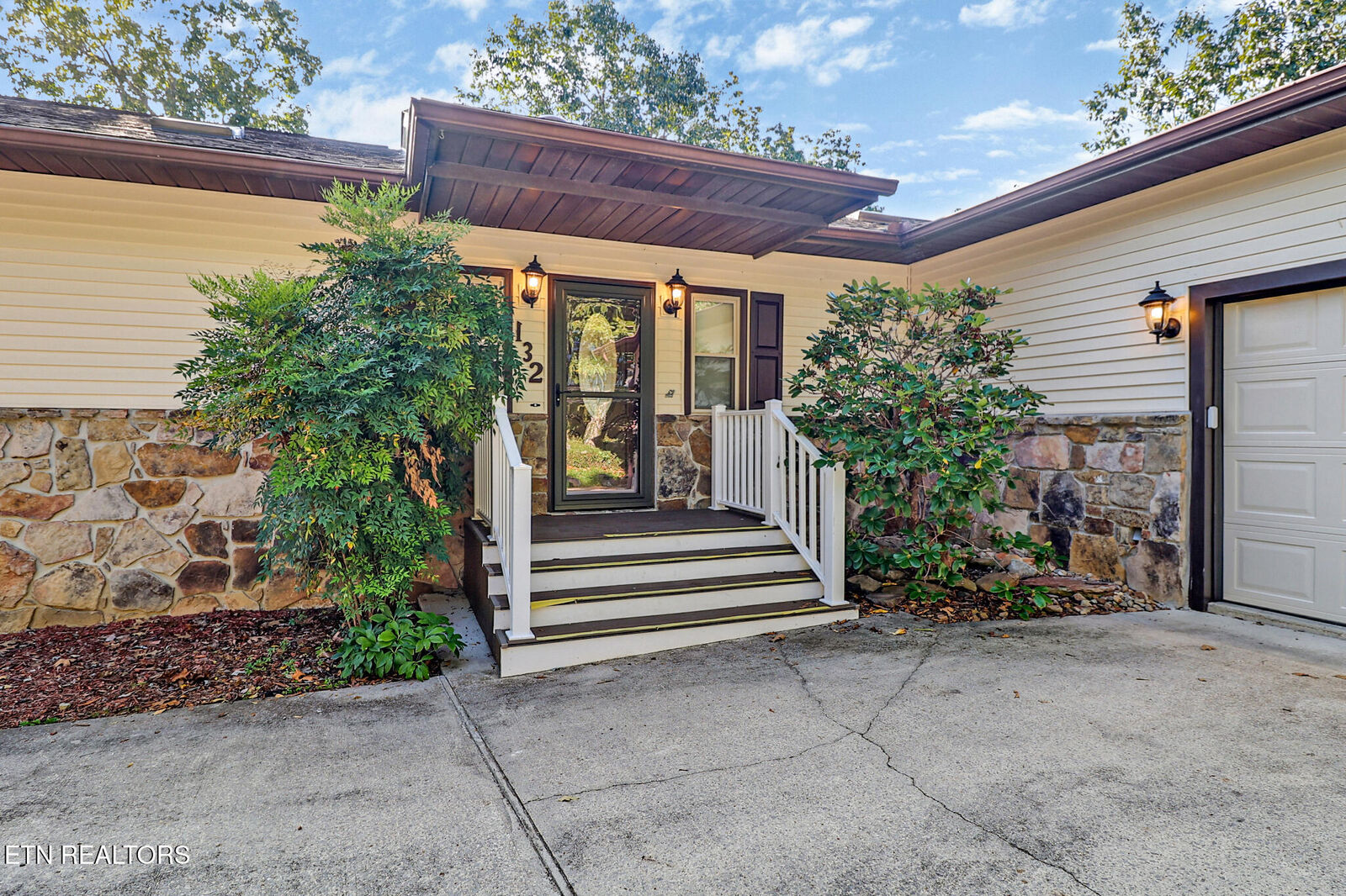 Property Photo: 132 Brokenwood Lane TN 38558
