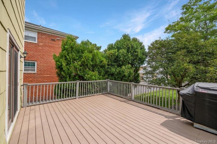 Property Photo: 284 Park Avenue Left Side NY 10528