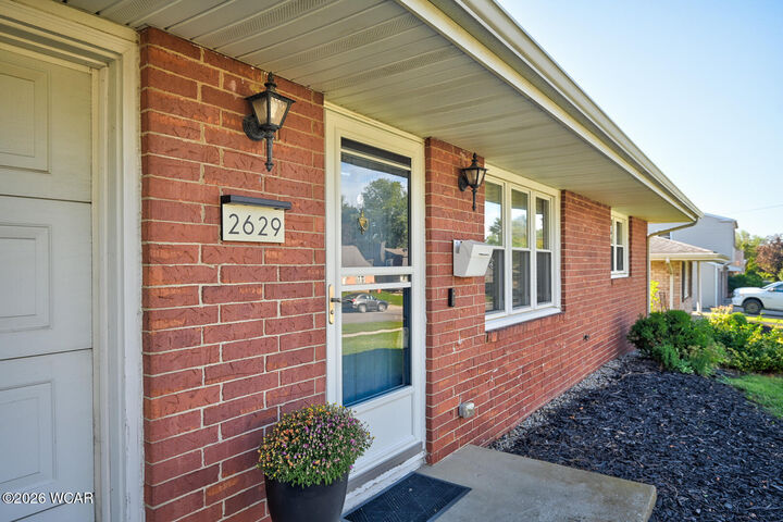 Property Photo: 2629 Greenacre Drive OH 45840
