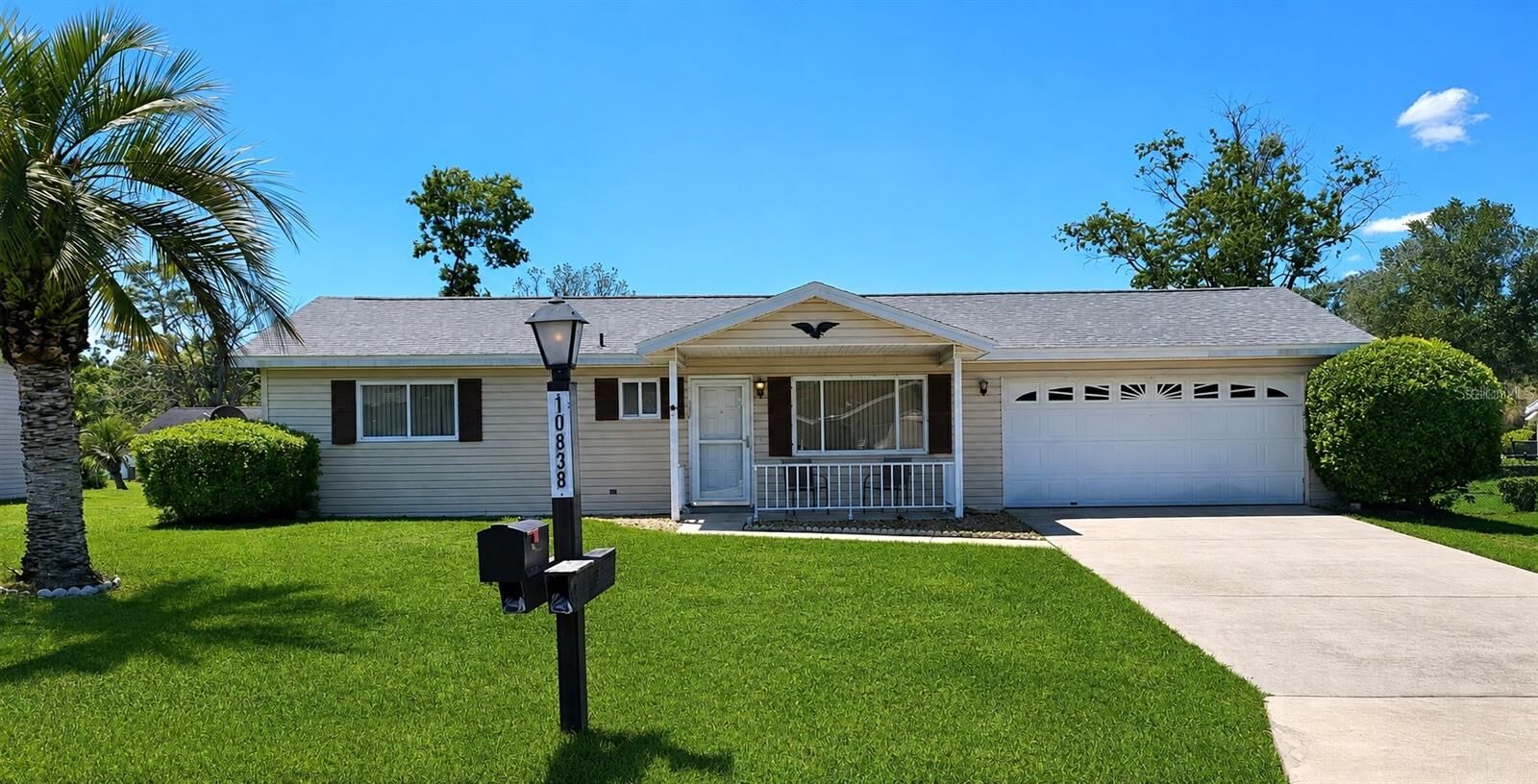 Property Photo: 10838 SW 78th Court FL 34476