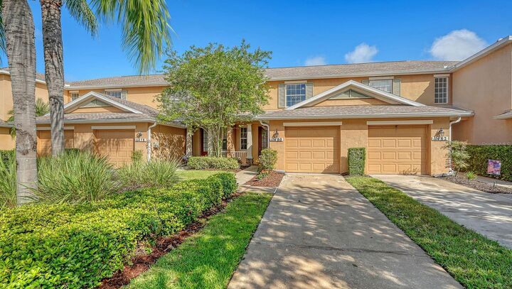 Property Photo:  11480 E 52nd Court E  FL 34219 