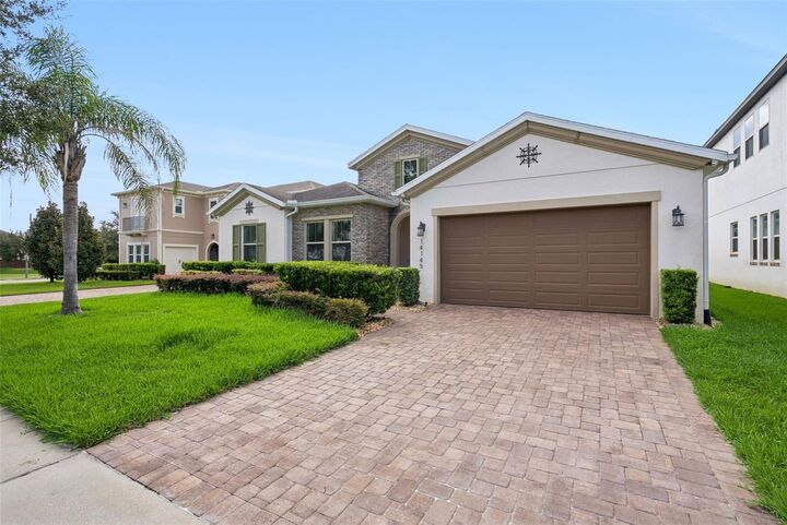 Property Photo: 14145 Creekbed Circle FL 34787