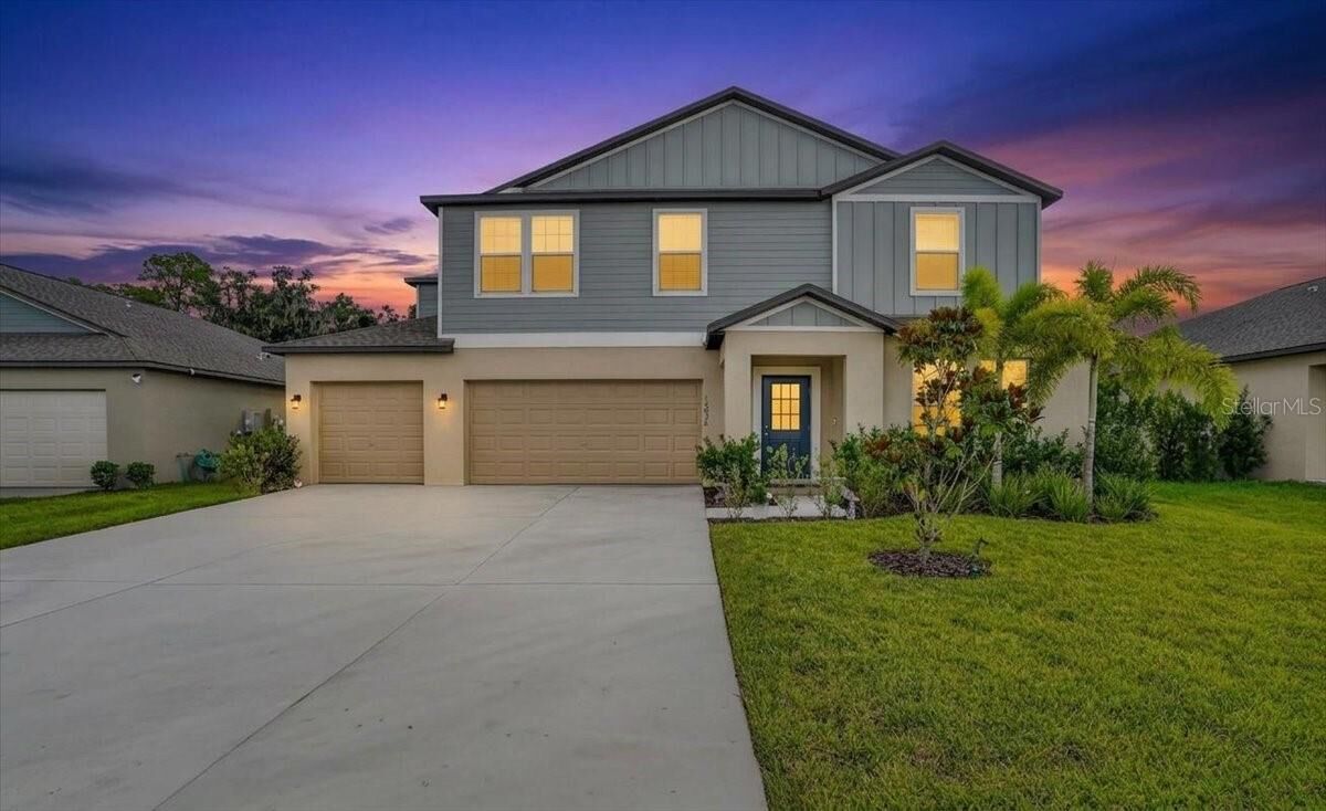 Property Photo:  12036 Blue Diamond Cove  FL 34219 