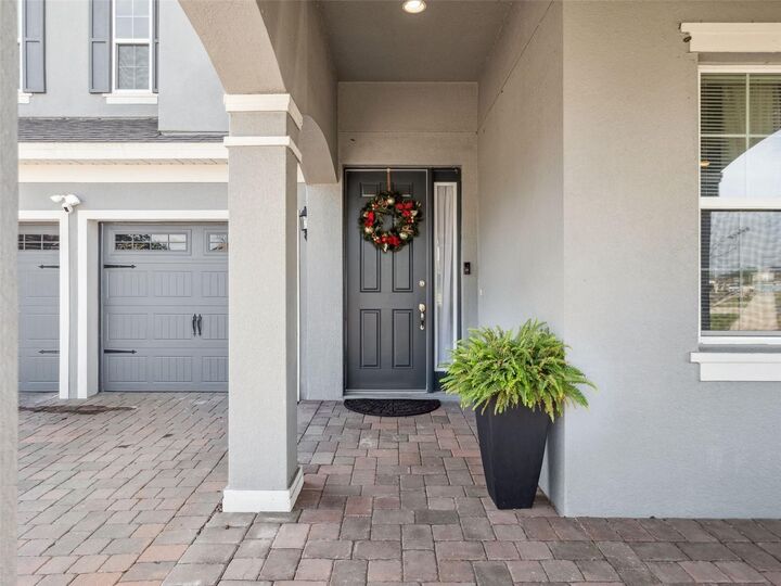 Property Photo: 591 Via Bella Court FL 34737