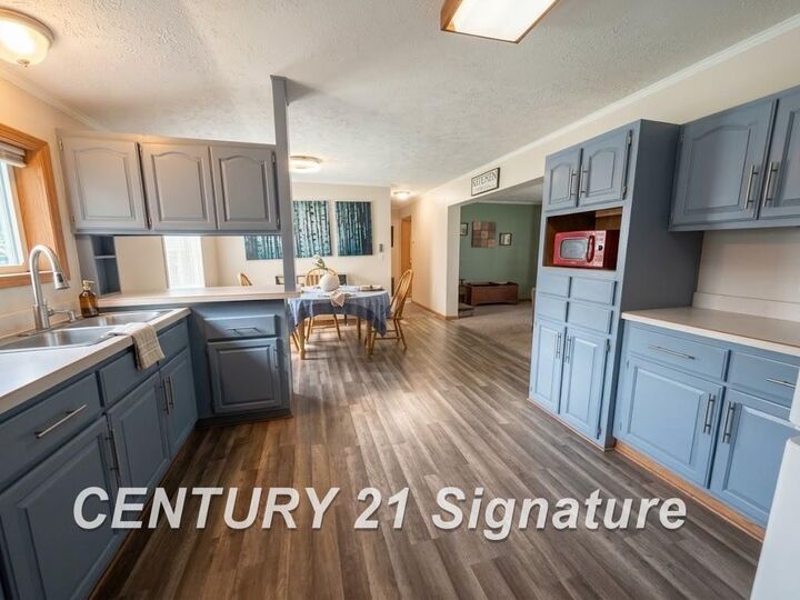 Property Photo:  277 Armstrong Avenue  MI 48433 