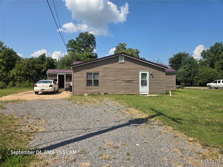 Property Photo:  907 State Street  MO 68362 