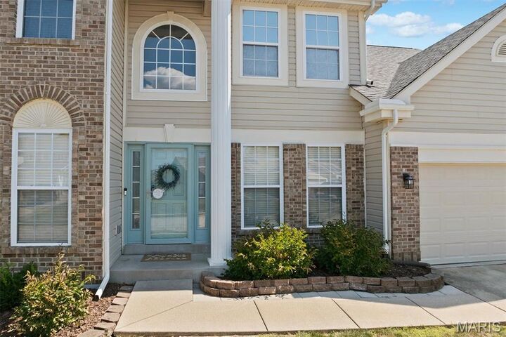 Property Photo:  513 Frost Court  IL 62269 