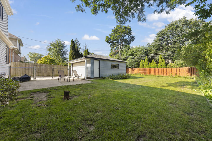 Property Photo:  4038 Highland Avenue  IL 60515 