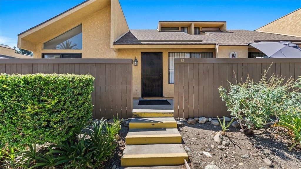 Property Photo: 435 W 9th B1 CA 91786