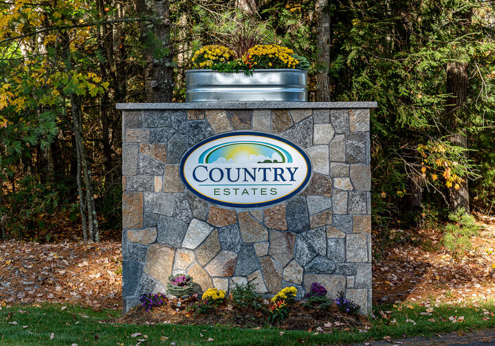 Property Photo: 42 Country Way ME 03906