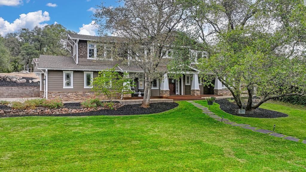 Property Photo:  8555 Irish Ln  CA 95658 