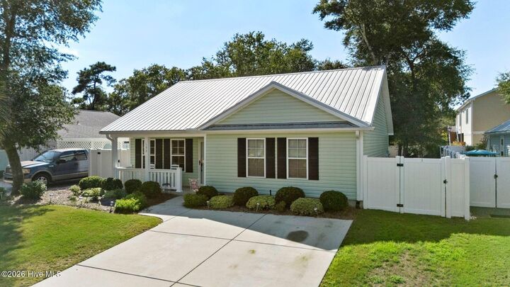 Property Photo: 153 NE 19th Street NC 28465