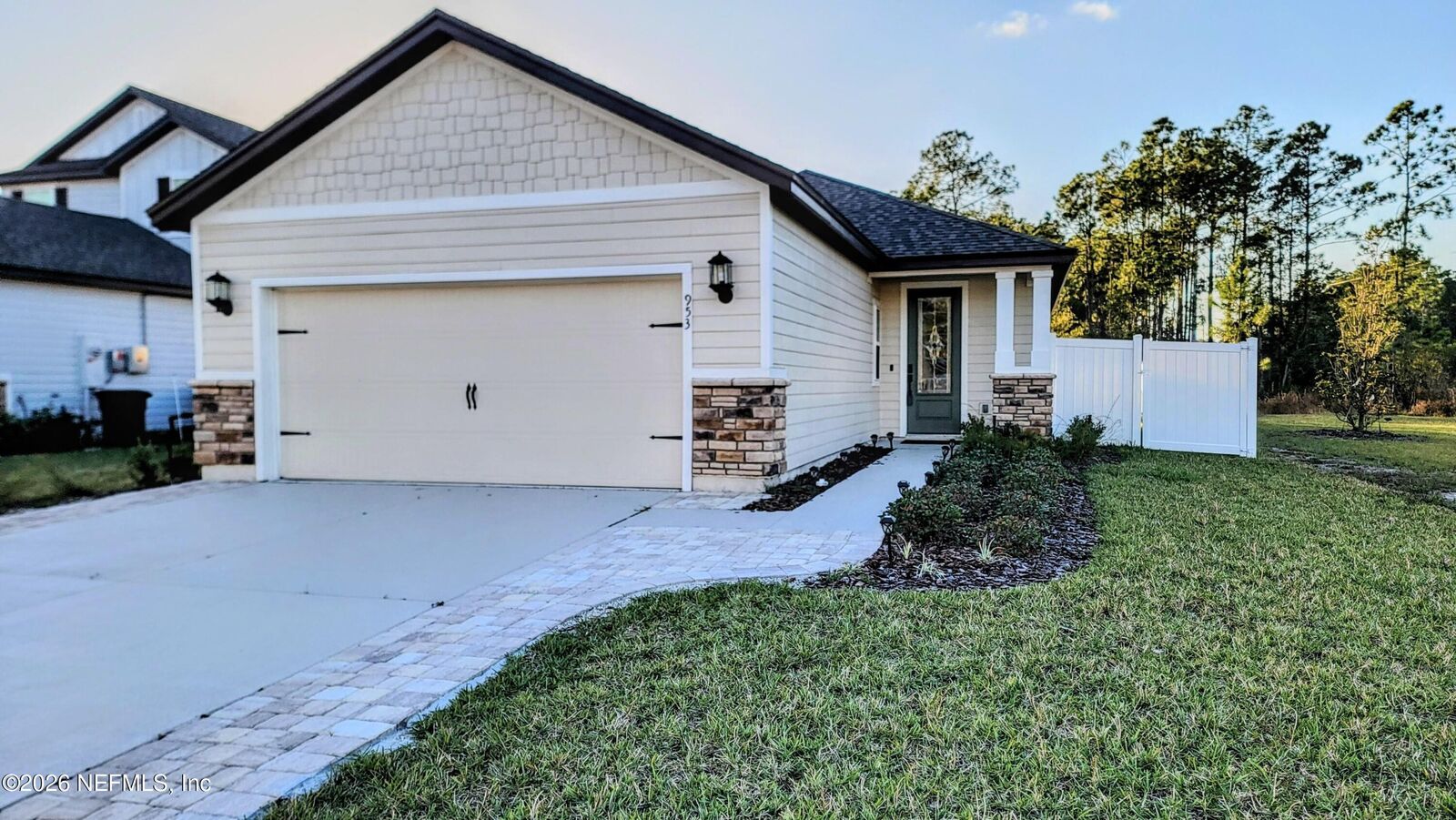 Property Photo: 953 Morgans Treasure Road FL 32084