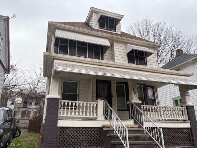 Property Photo: 521 E 112th Street OH 44108