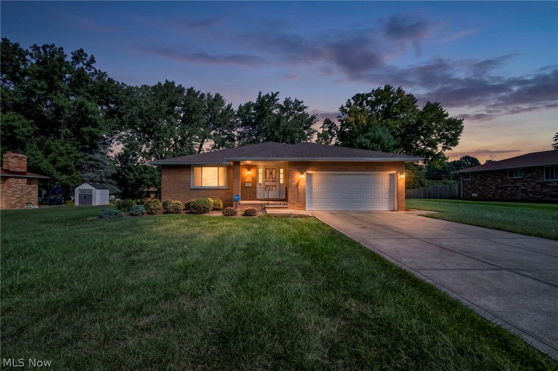 Property Photo:  7768 Pamela Drive  OH 44133 
