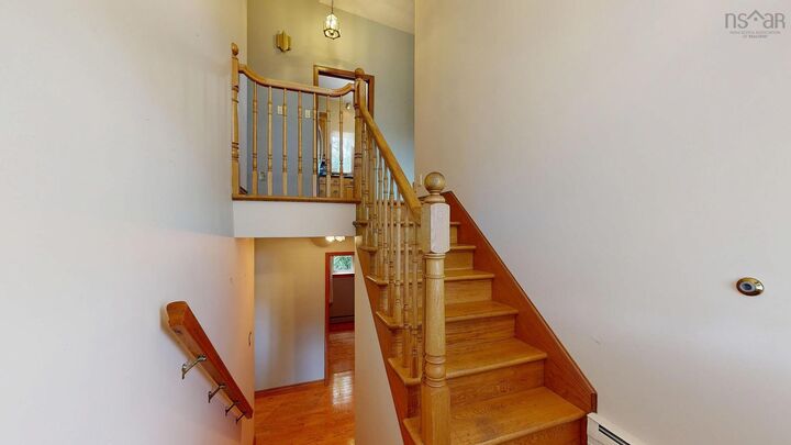 Property Photo:  24 Deepwood     Clayton Park Crescent  NS B3M 2Y5 
