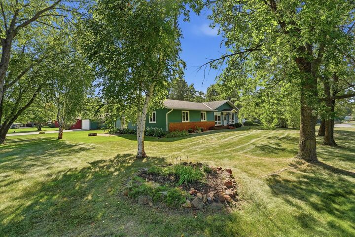 Property Photo:  9473 Crestview Drive  MN 56374 