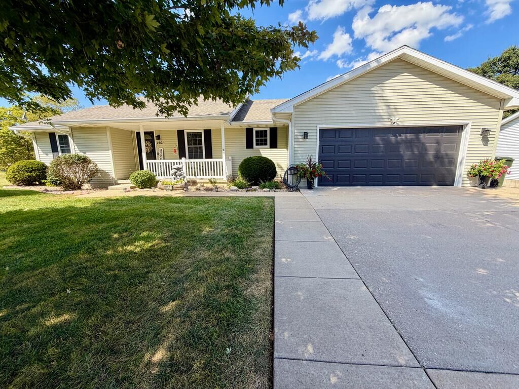 Property Photo:  1501 Kings Road  MO 63501 