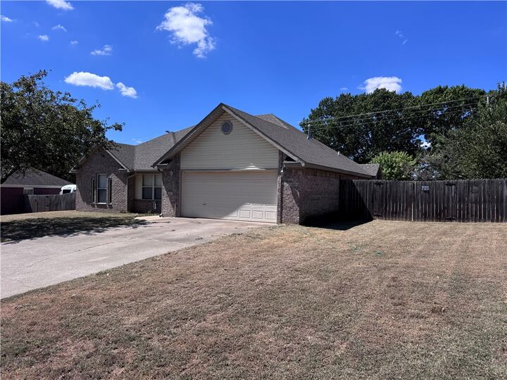 Property Photo: 400 Beca Lane AR 72753