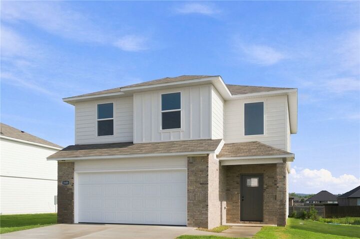 Property Photo:  3865 Crescent Springs Avenue  AR 72764 