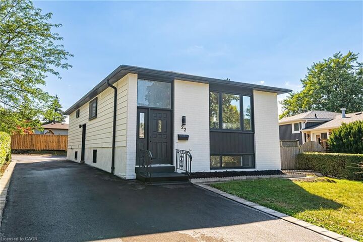 Property Photo: 22 William Johnson Street Mainfloor ON L8J 1B4