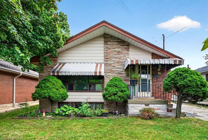 Property Photo: 95 West 4th Street ON L9C 3M8