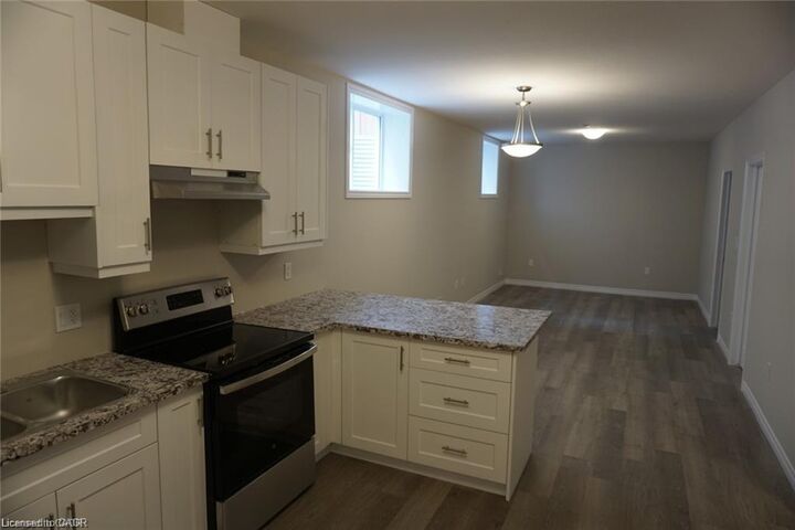 Property Photo:  56 Barbara Crescent Lower  ON N2M 4N2 
