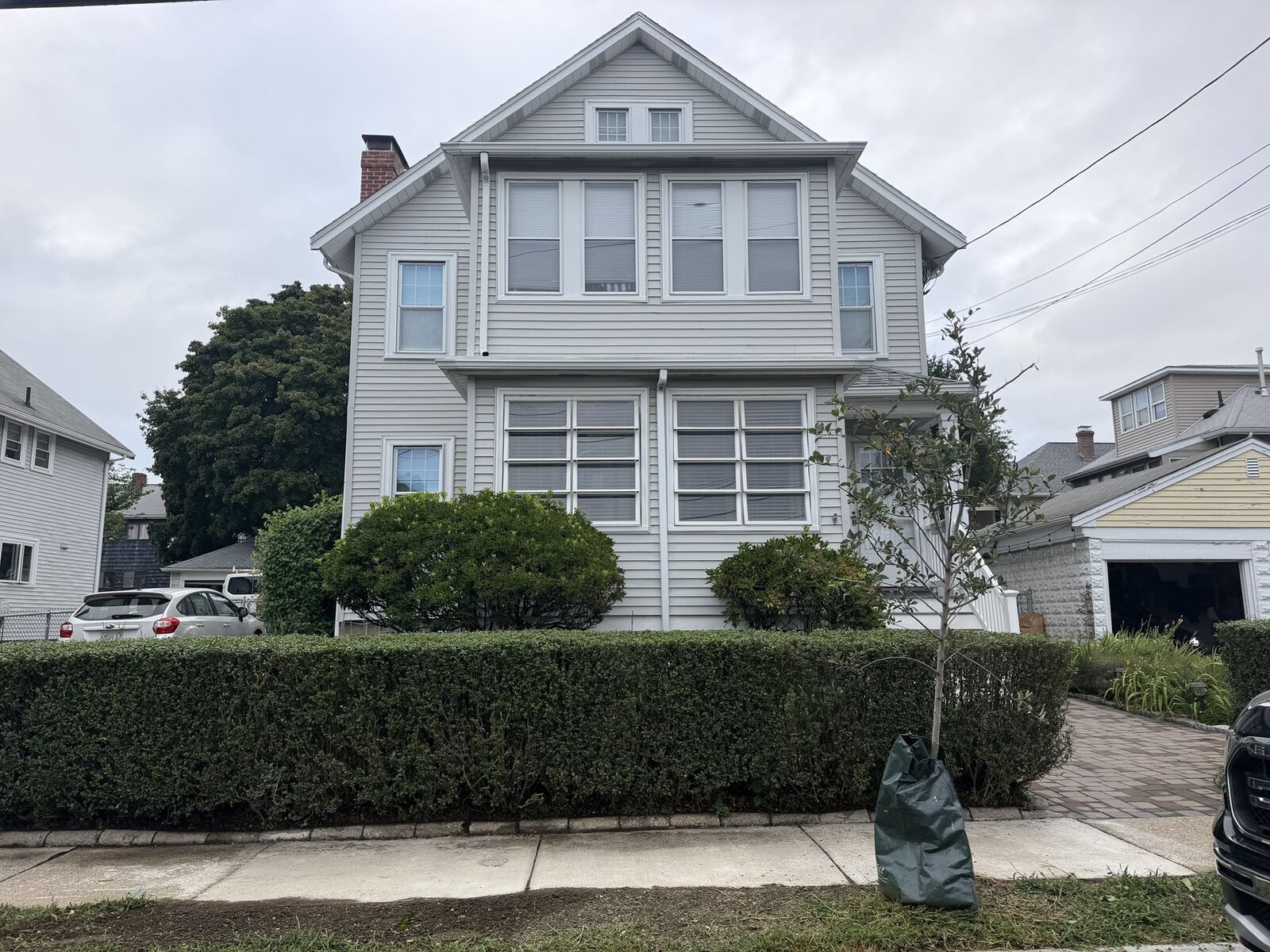 Property Photo:  39 Sycamore Street 39  MA 02478 