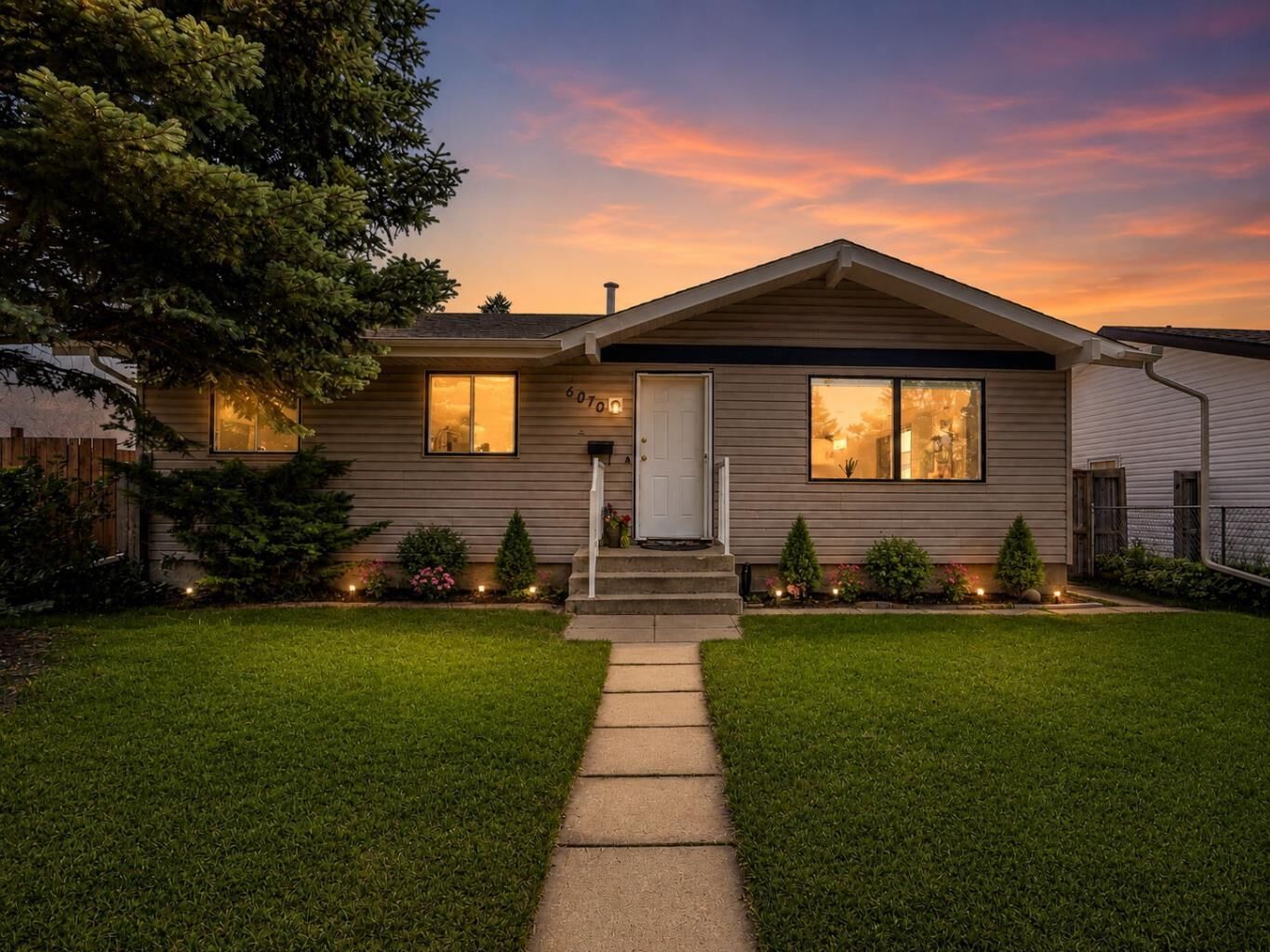 Property Photo:  6070 Madigan Drive NE  AB T2A 5B8 