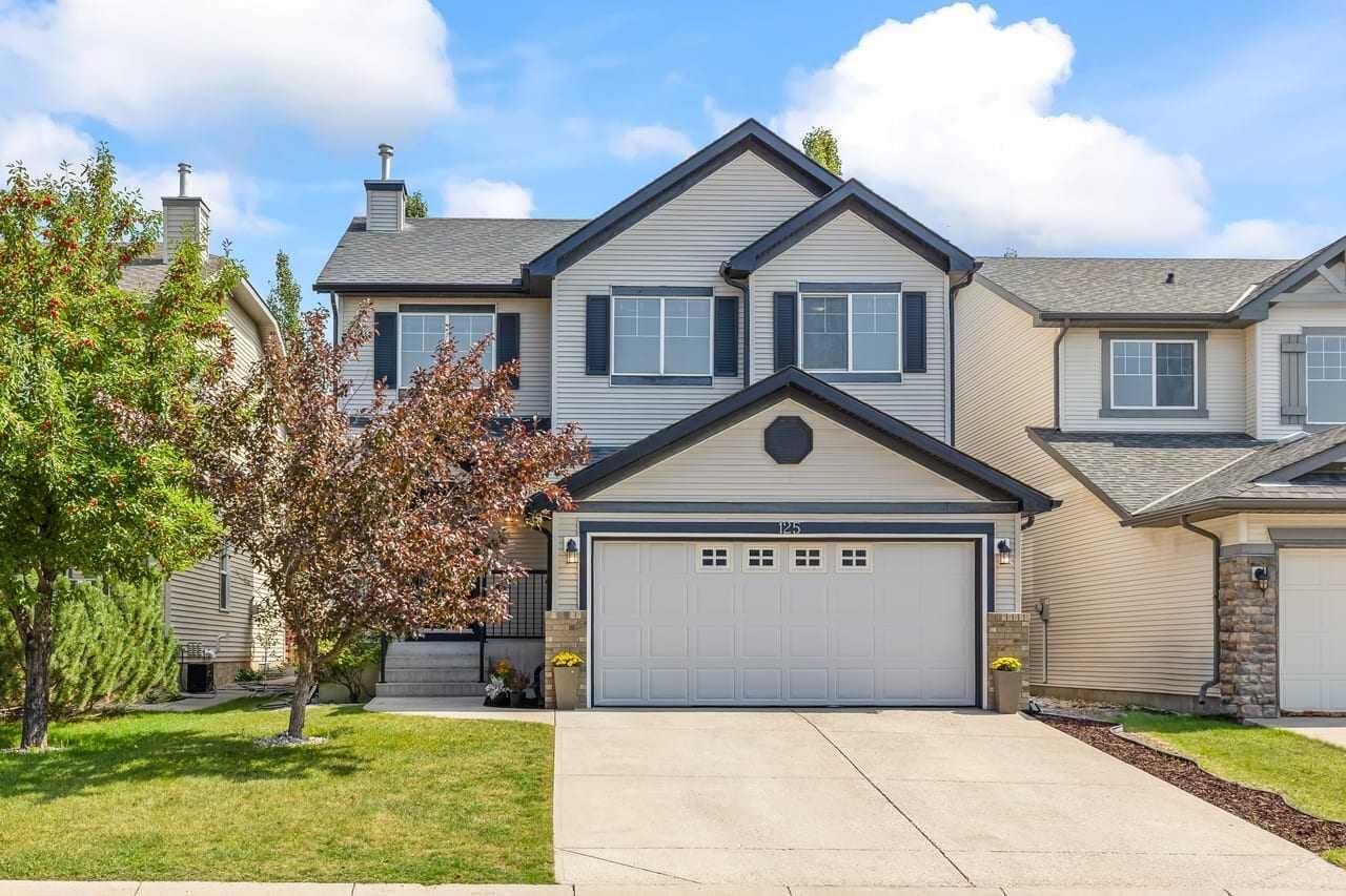 Property Photo:  125 Cougarstone Manor SW  AB T3H 5N4 