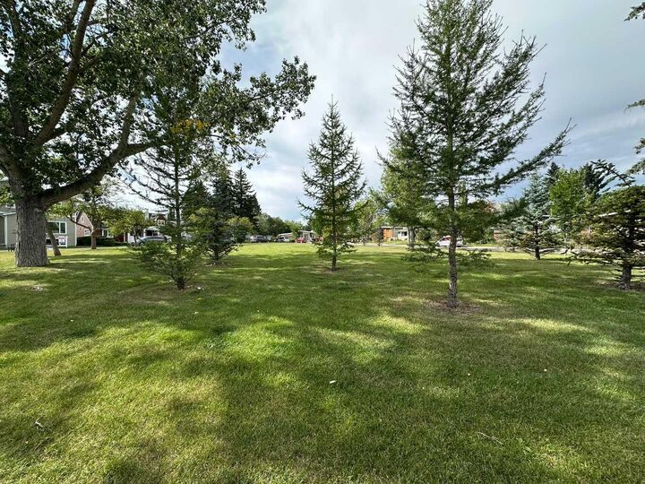 Property Photo:  3540 Bulyea Crescent NW  AB T2C 1N7 