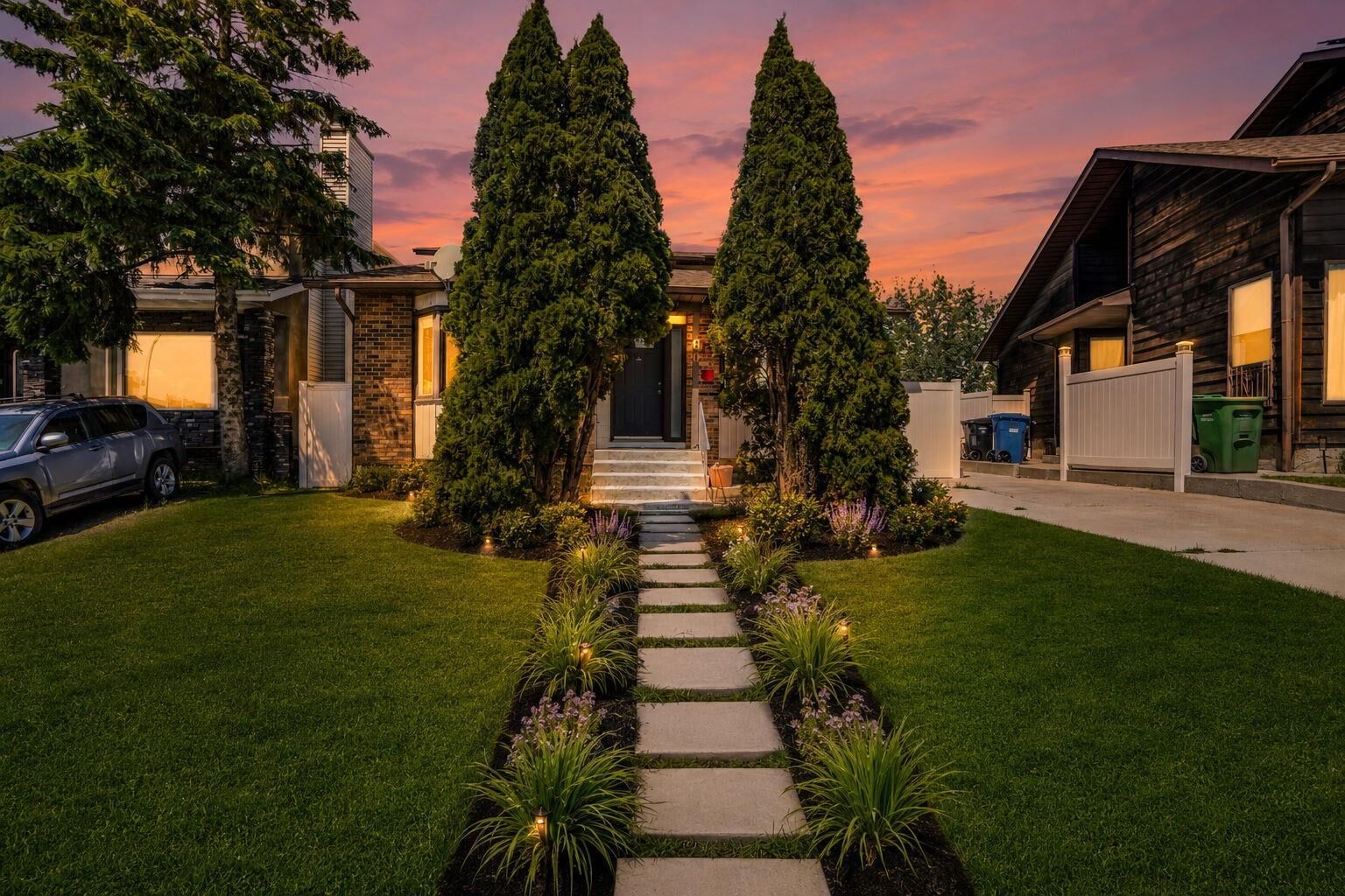 Property Photo:  60 Whitaker Close NE  AB T1Y 5K3 