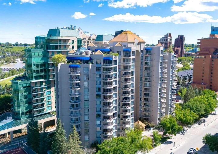 Property Photo:  804 3 Avenue SW 309  AB T2P 0G9 