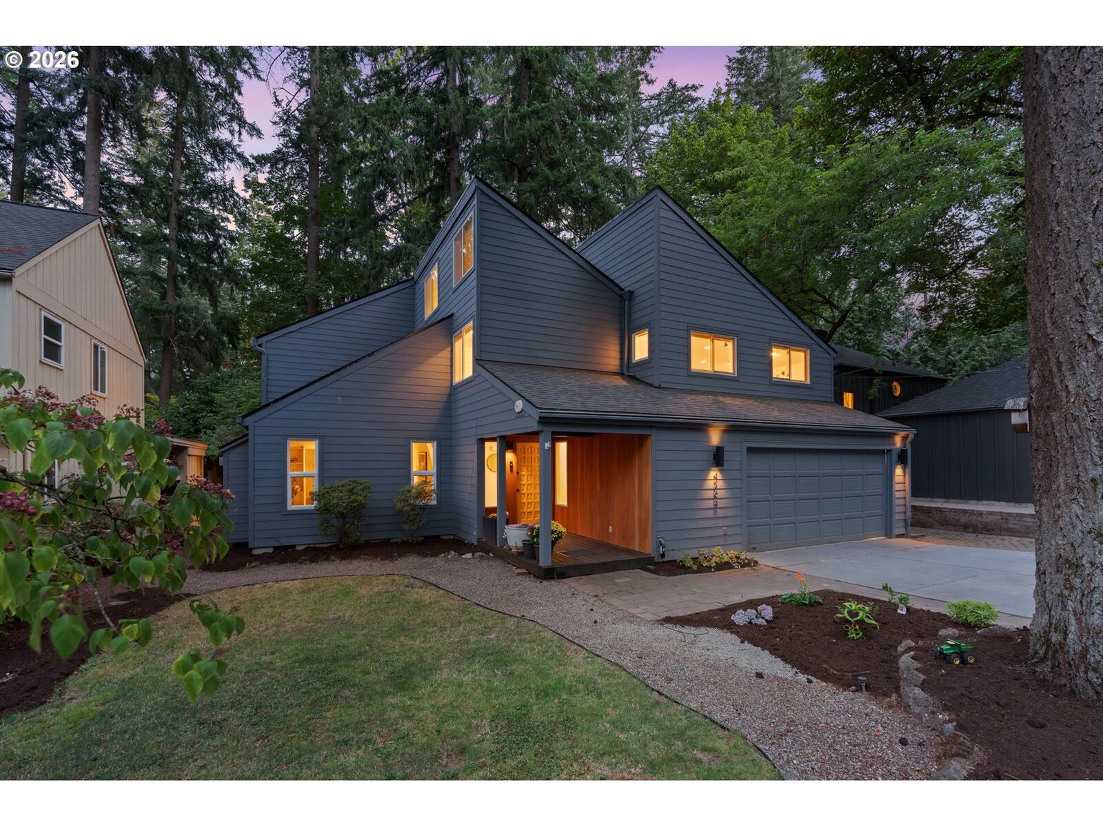 Property Photo:  4264 Harvey Way  OR 97035 