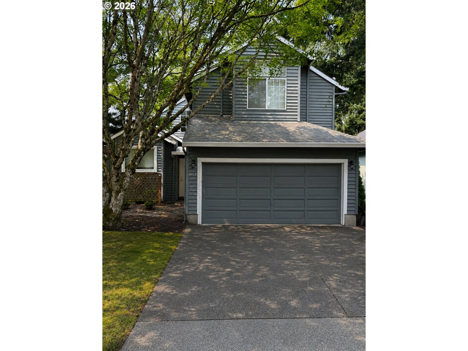 Property Photo:  8917 SW 51st Ave  OR 97219 